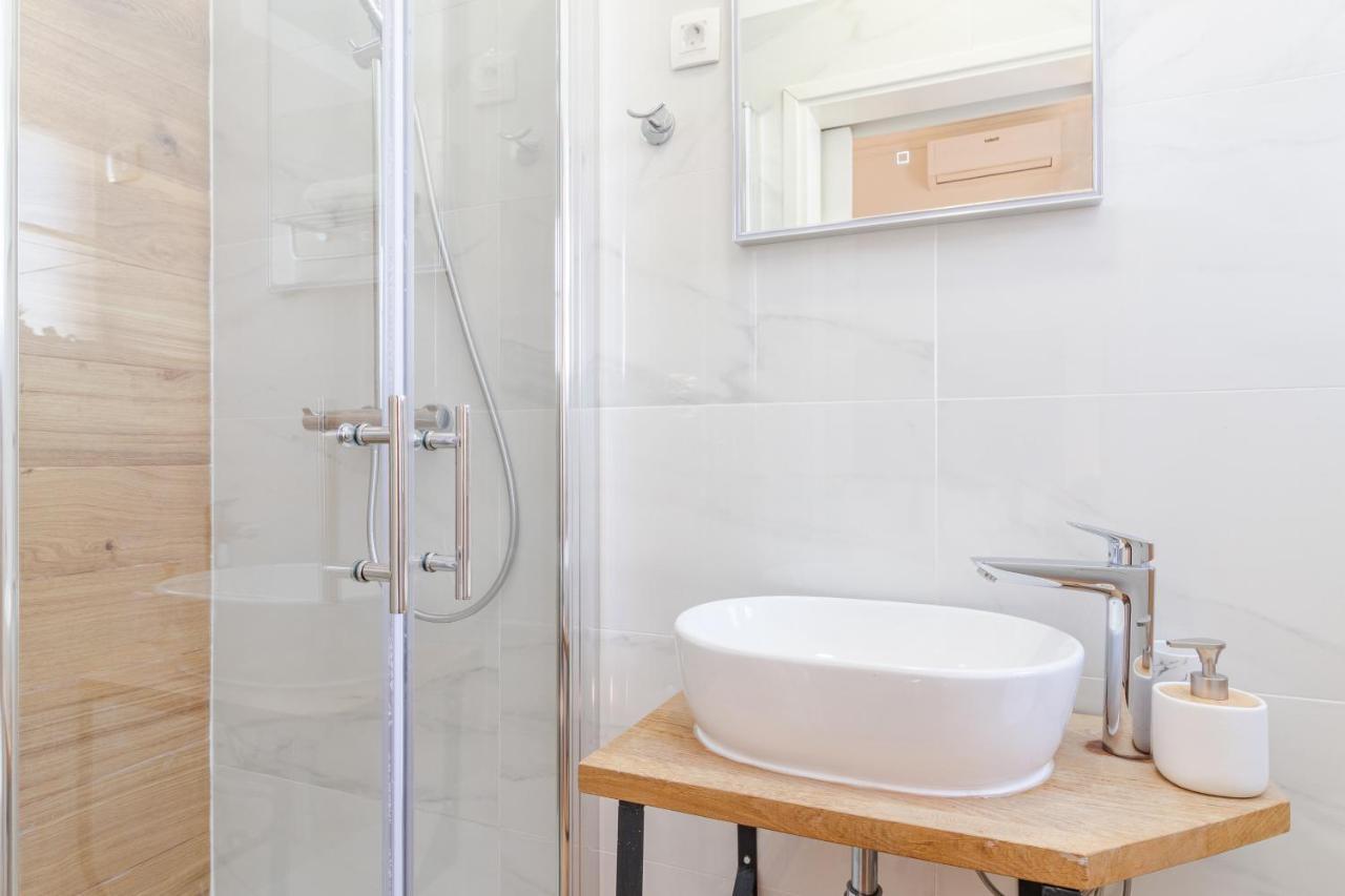 Apartment Augier - Elegant & Spacious - City Centre Pula Ngoại thất bức ảnh